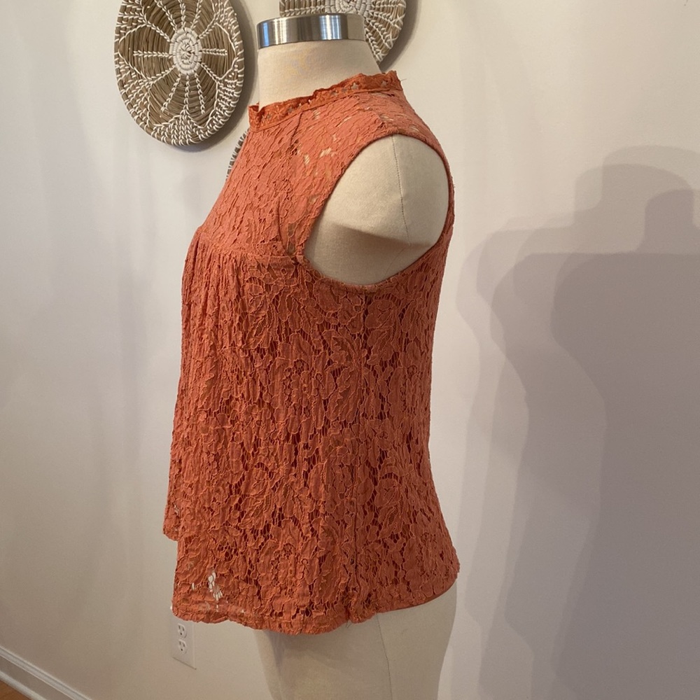 Sophie Rue Peach/Rust Lace Tank - Picture 2 of 8